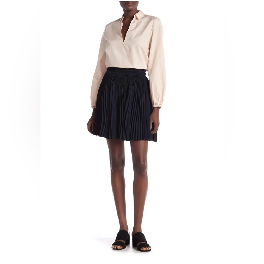 NWT Vince Navy Blue Mini Skater Flounce Skirt with Pleats XS